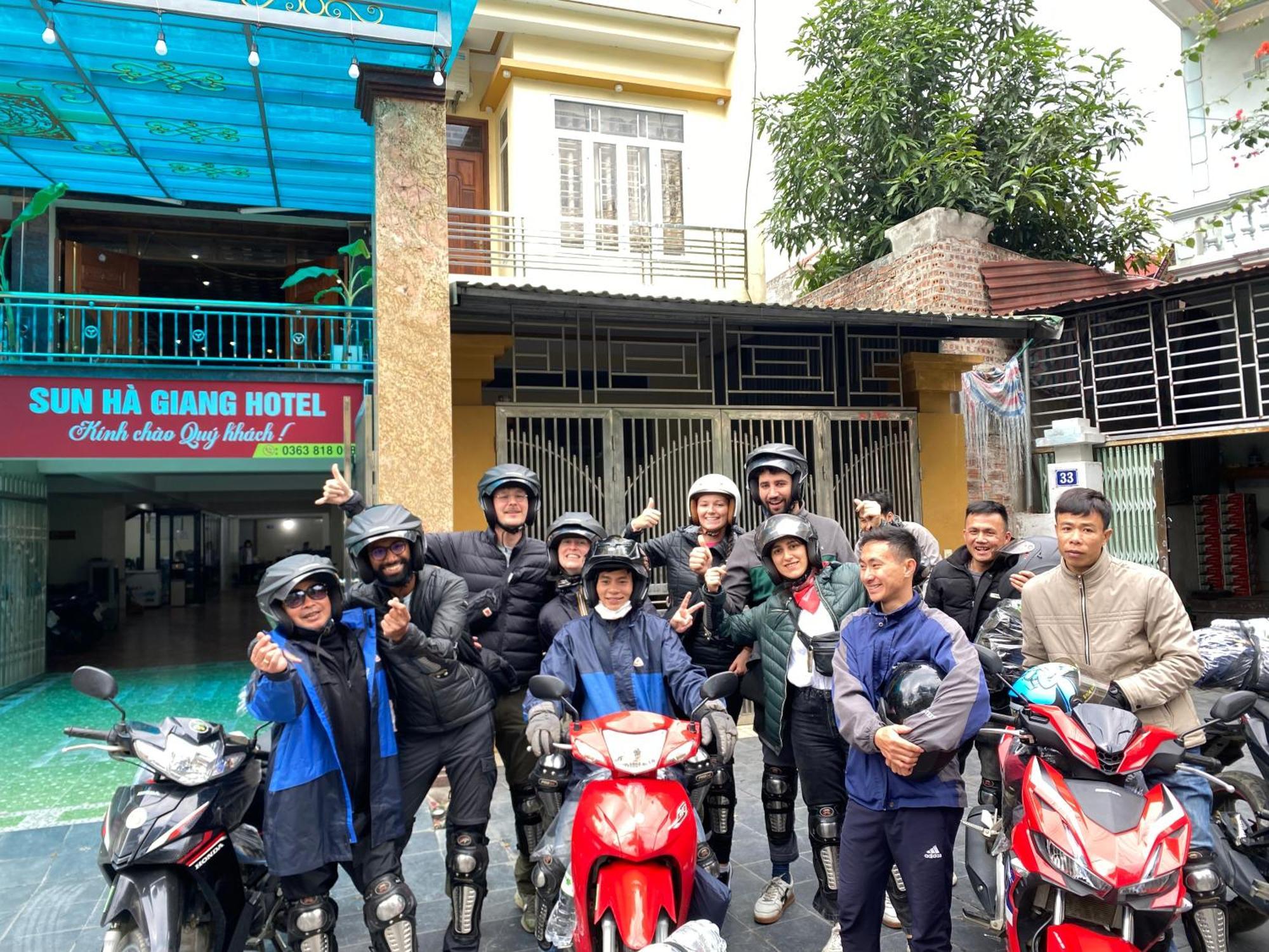 Sun Ha Giang Hotel-Tours-Motorbike Rental Luaran gambar